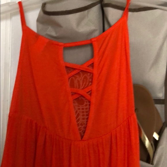 Tank - Picture 3 of 3